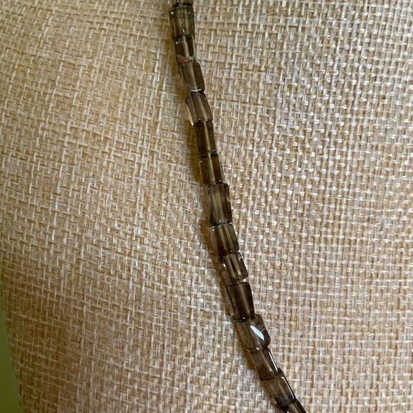 Elegant Brown Beaded Necklace - Picture 2 of 6